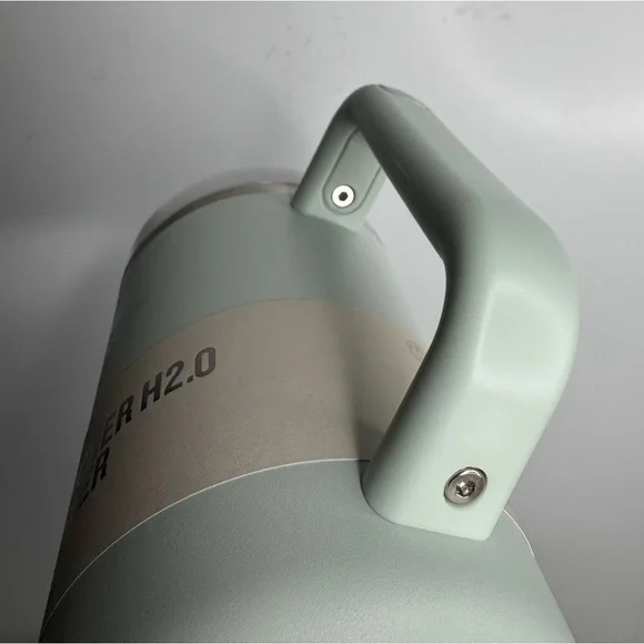 Stanley FlowState Quencher H2.0 Tumbler / 40oz / Color: Mist - Picture 9 of 13